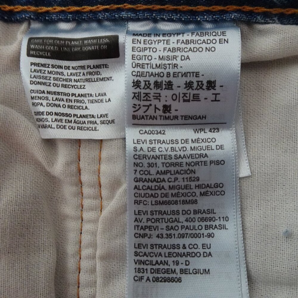 Levi's 501 Jeans Men's Size 42x30 Blue Denim Button Fly Stretch Distressed - Picture 8 of 10